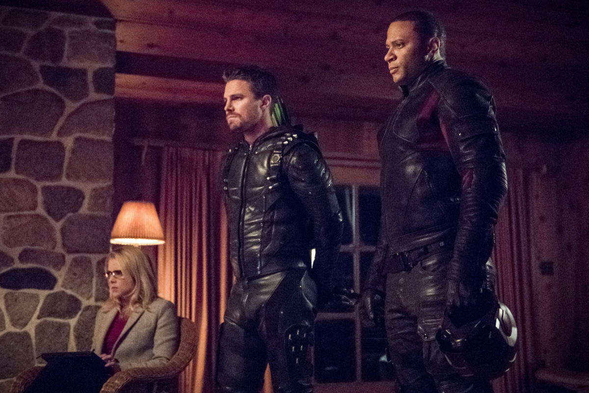 Arrow mit Stephen Amell