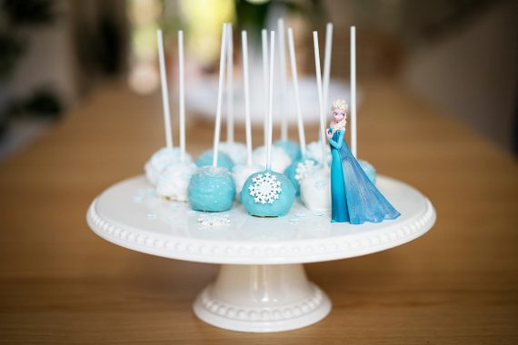 Die Eiskönigin 2 Cake Pops mit Zitronengeschmack